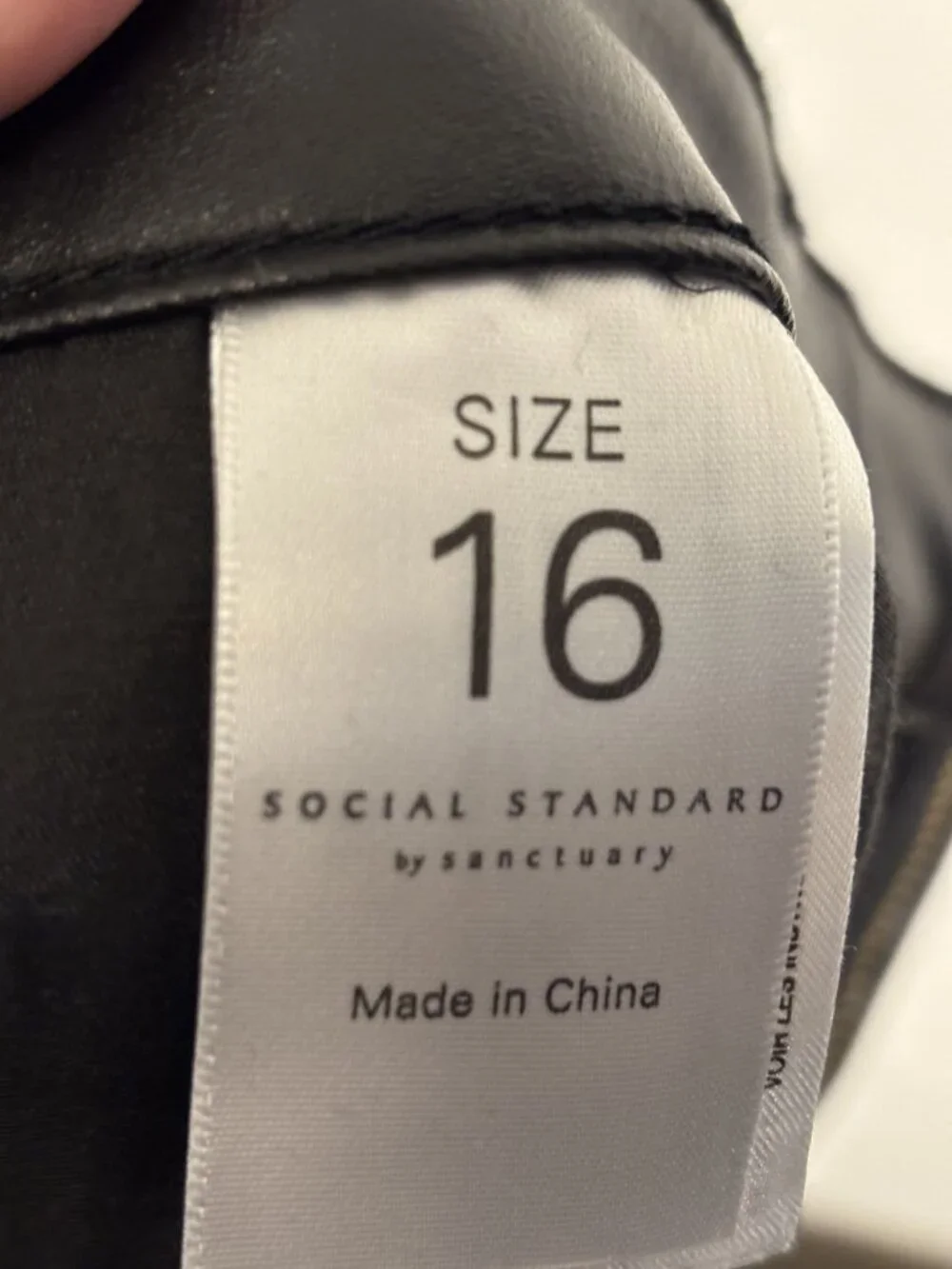 Social Standard By Sanctuary Black Faux Leather Ankle Skinny Pants Size 16 - Picture 10 of 13